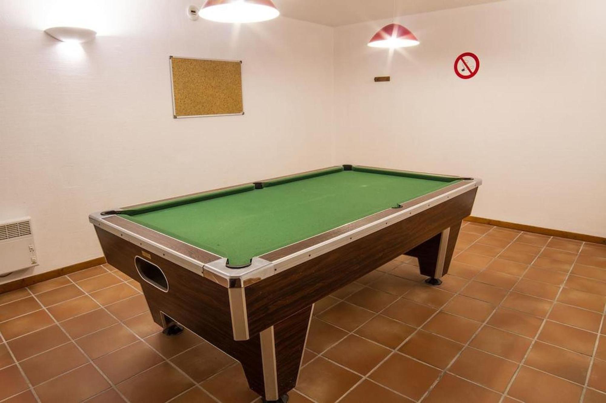 Apartamento Con Jardin - Montana Park Enveitg Bagian luar foto