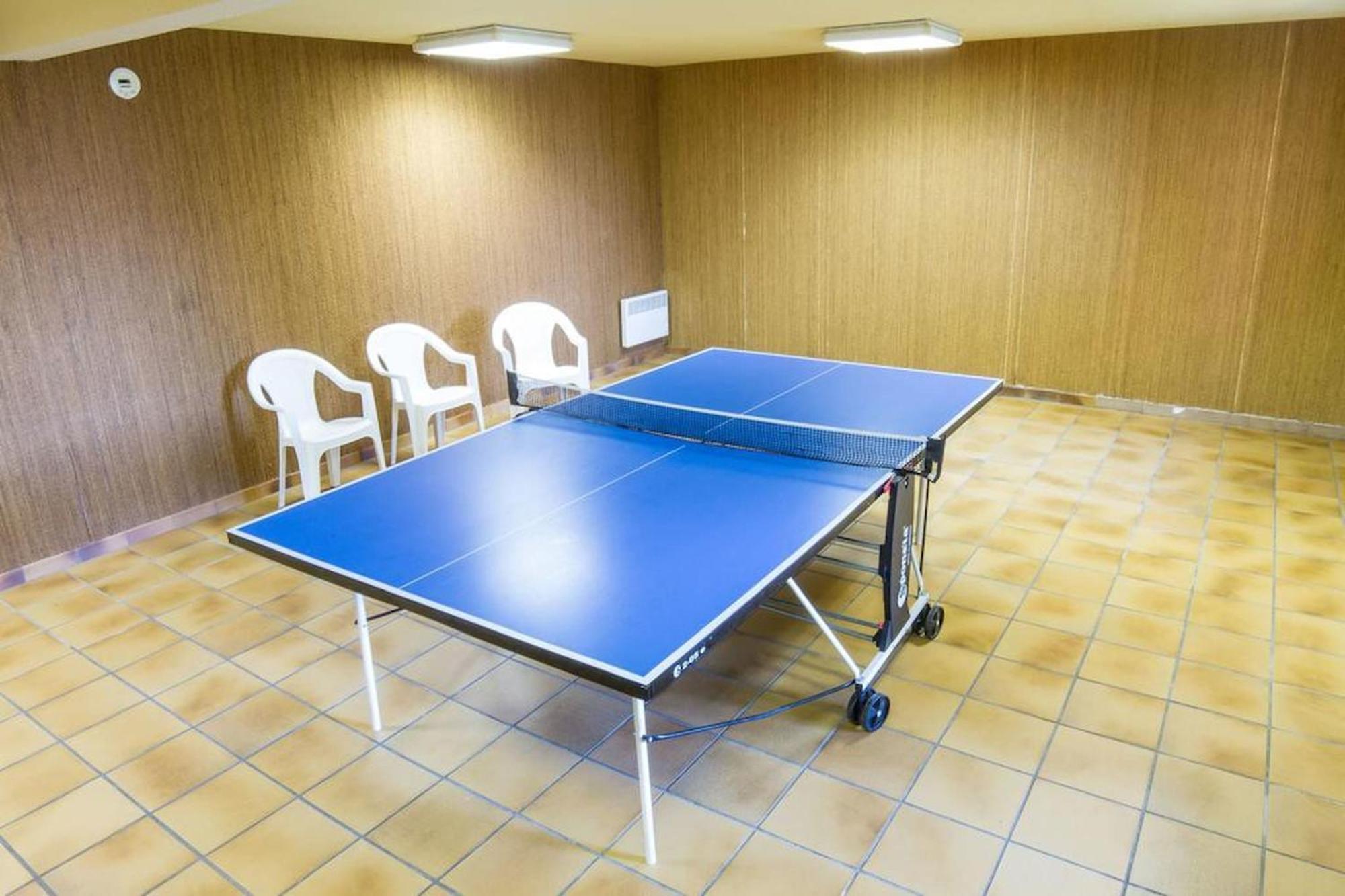 Apartamento Con Jardin - Montana Park Enveitg Bagian luar foto